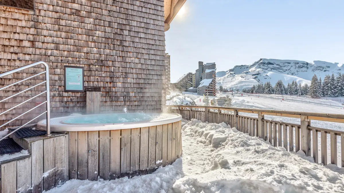 L'amara Apartments Avoriaz Outdoor Whirlpool