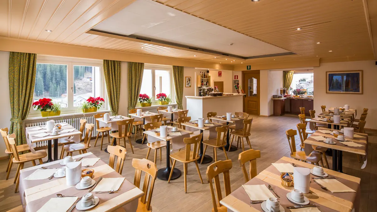 Inghams Italy Dolomites Arabba Garni Bellavista Restaurant