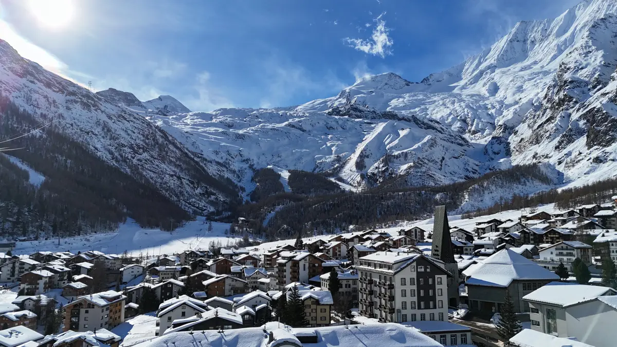 Walliserhof Hotel And Spa Saas Fee Glacier View
