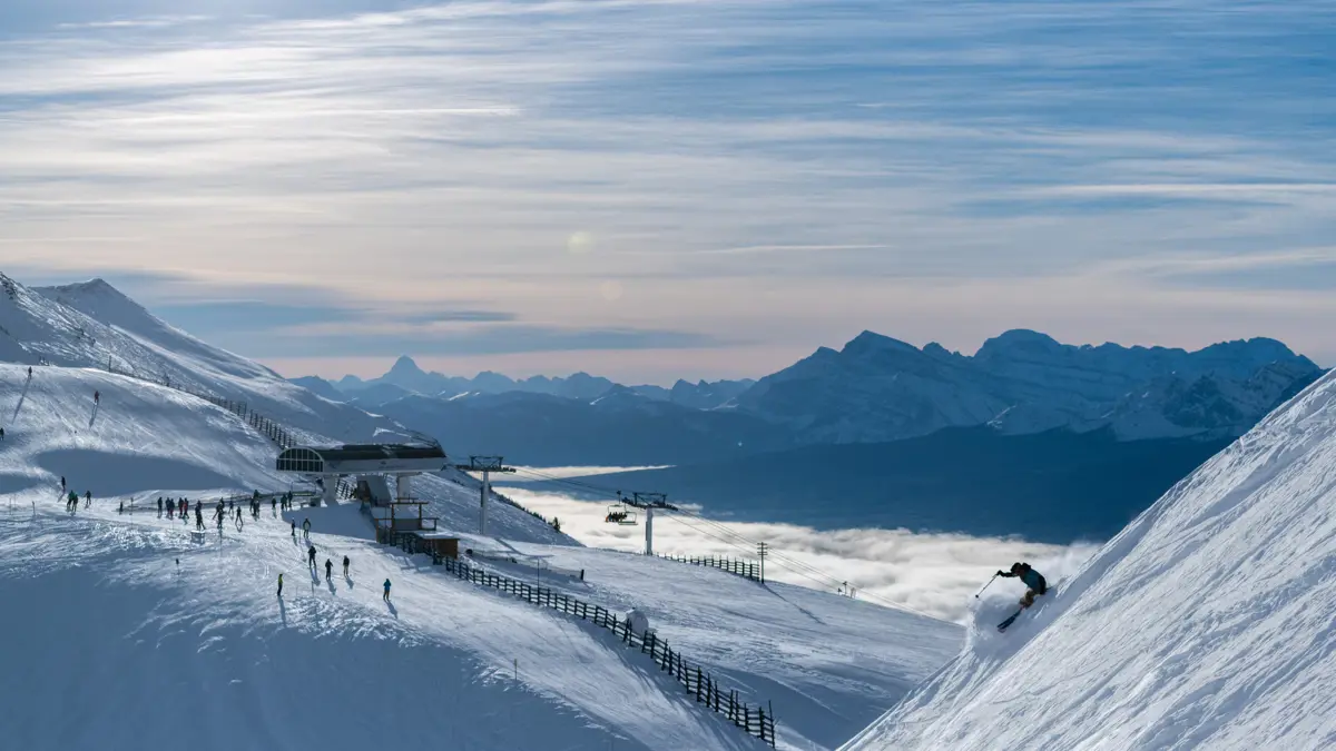 Steep Skiing ©ReubenKrabbe