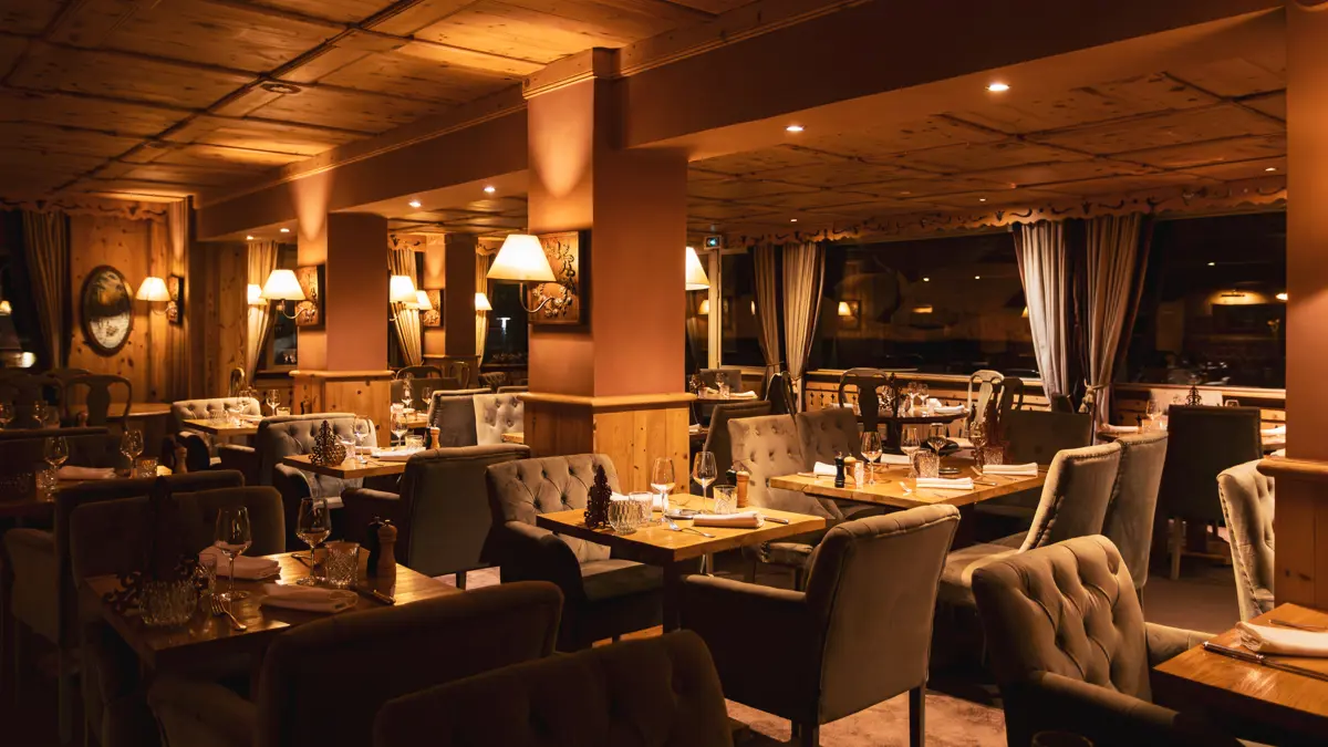 Hotel Chamois D'or Alpe D'huez Restaurant 2