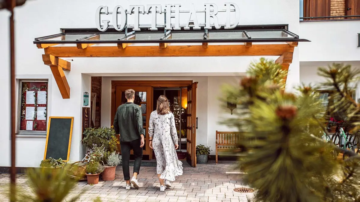 Hotel Gotthard Lech Entrance