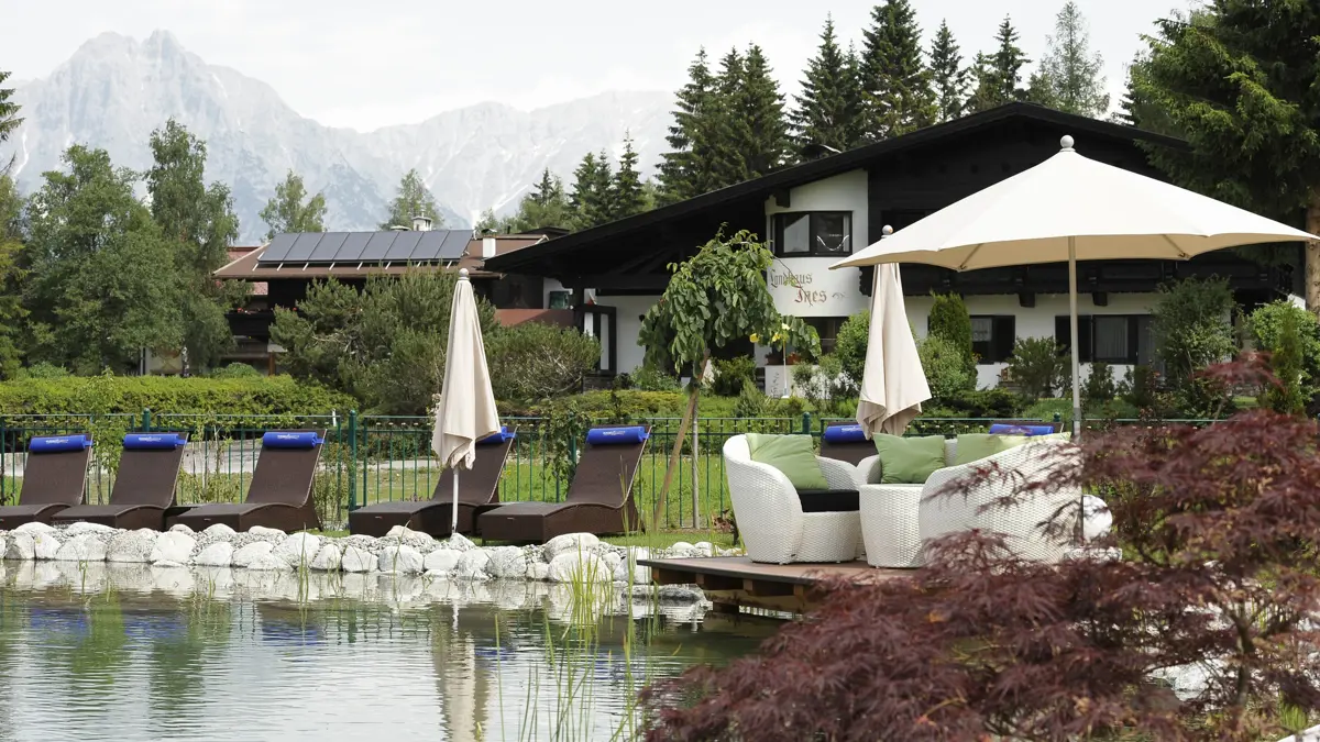 Hotel Schonruh Seefeld Hotel Garden Lounge Area