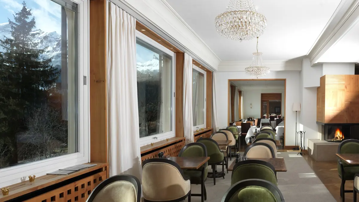 Beausite Park Hotel Wengen Restaurant Altitude Cheminee 3