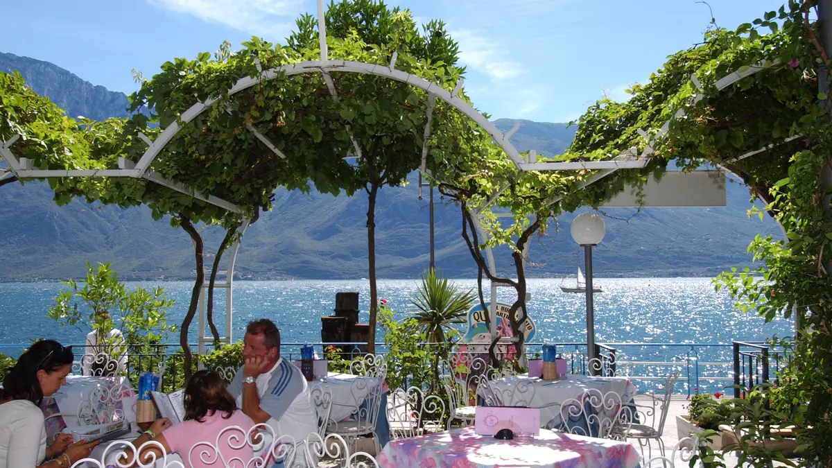 Hotel All' Azzurro Limone Lake View Restaurant Terrace