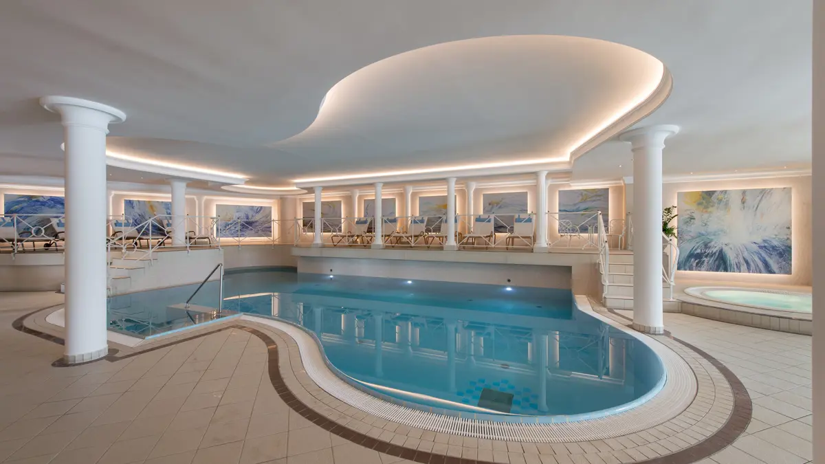 Hotel Bellevue Obergurgl Pool And Spa 3