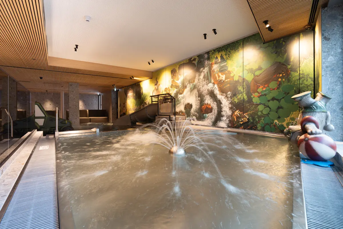 Neuhaus Zillertal Resort Mayrhofen Kids Pool