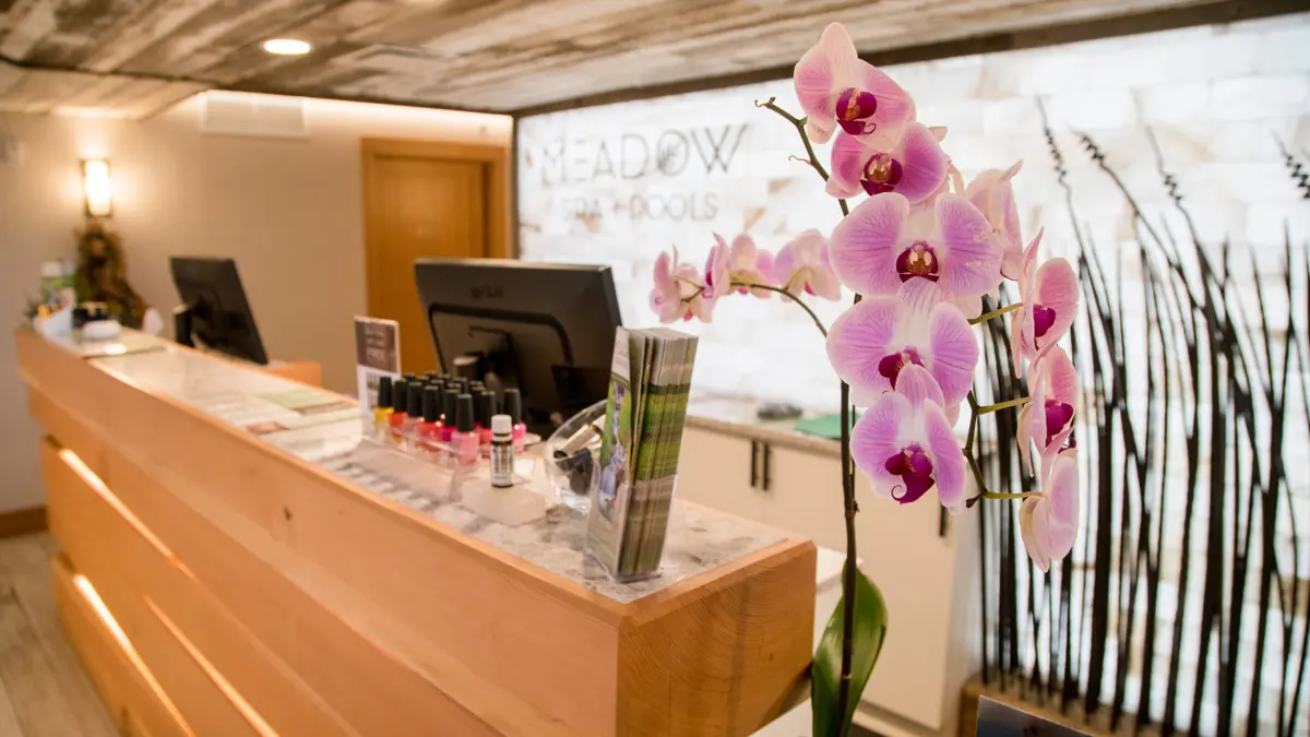 Moose Hotel Suites Banff Spa 2