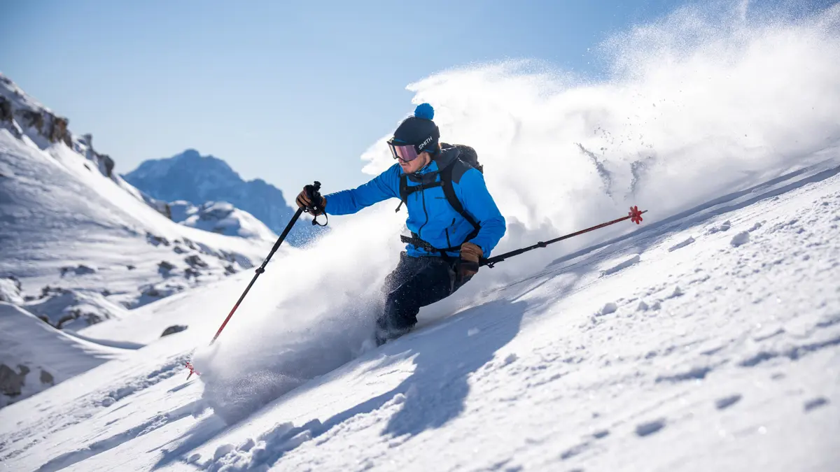 25 Sci Alpinismo CM Manazproductions