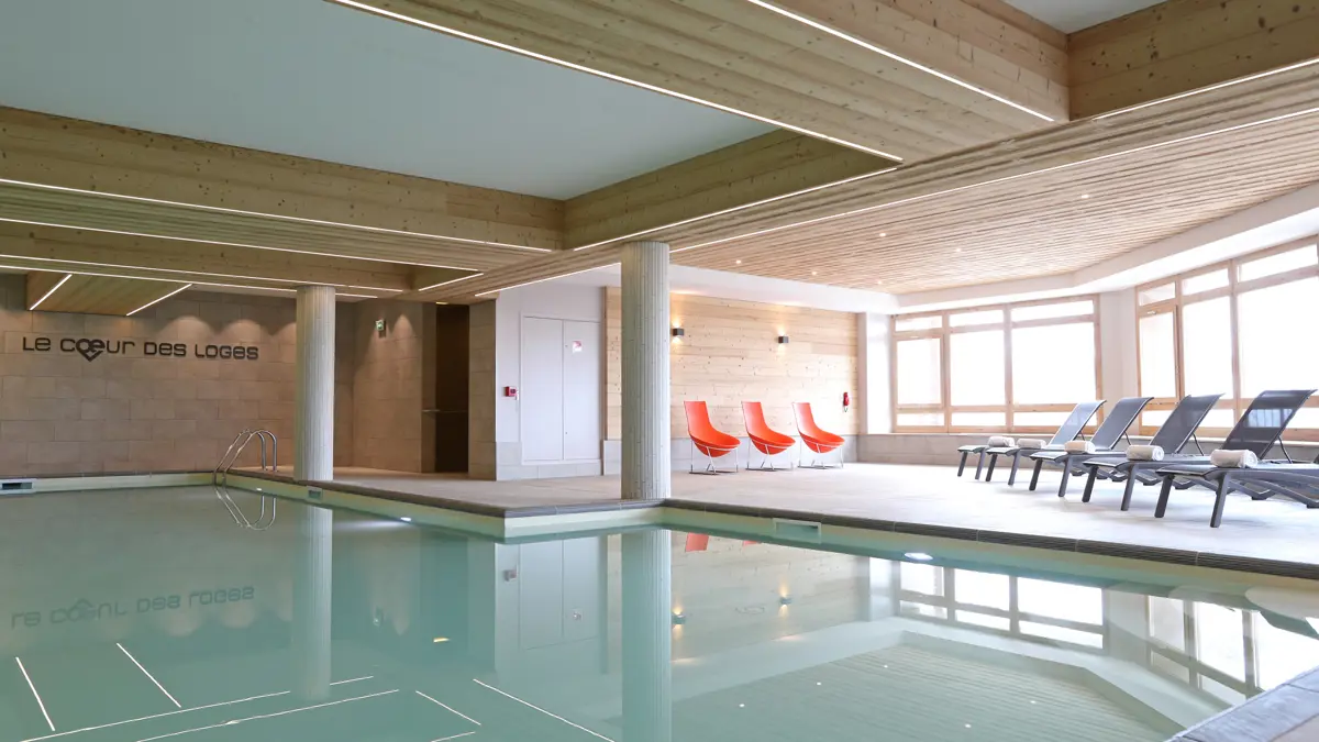 Residence Le Coeur Des Loges Les Menuires .Pool