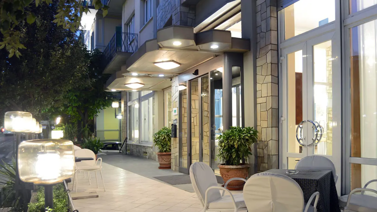 Hotel Ambasciatori Palace, Montecatini, Entrance