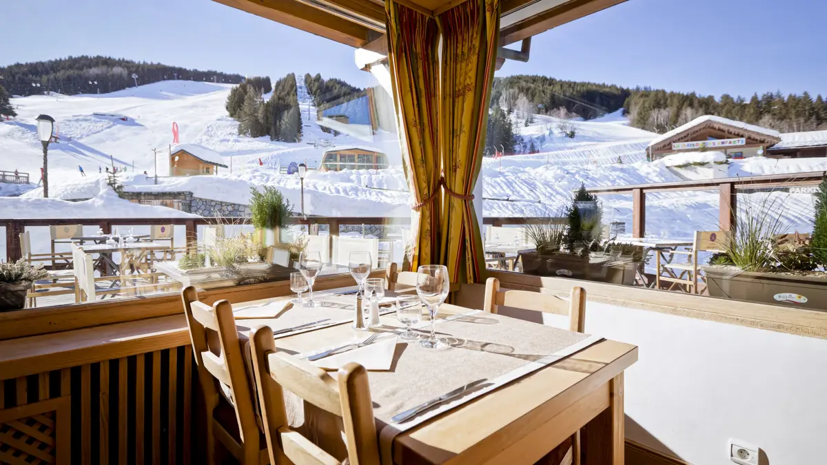 Hotel Les Flocons Courchevel Restaurant 3