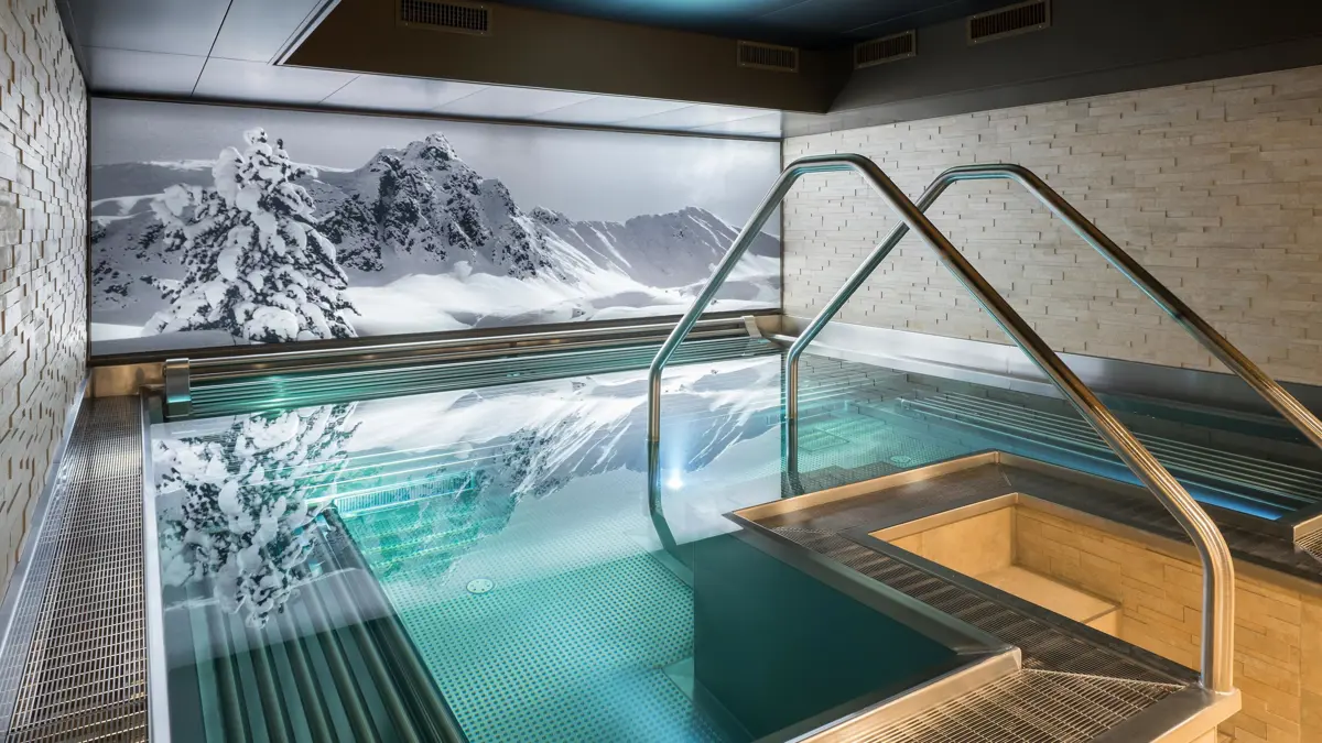 Hotel Seehof Davos Indoor Pool