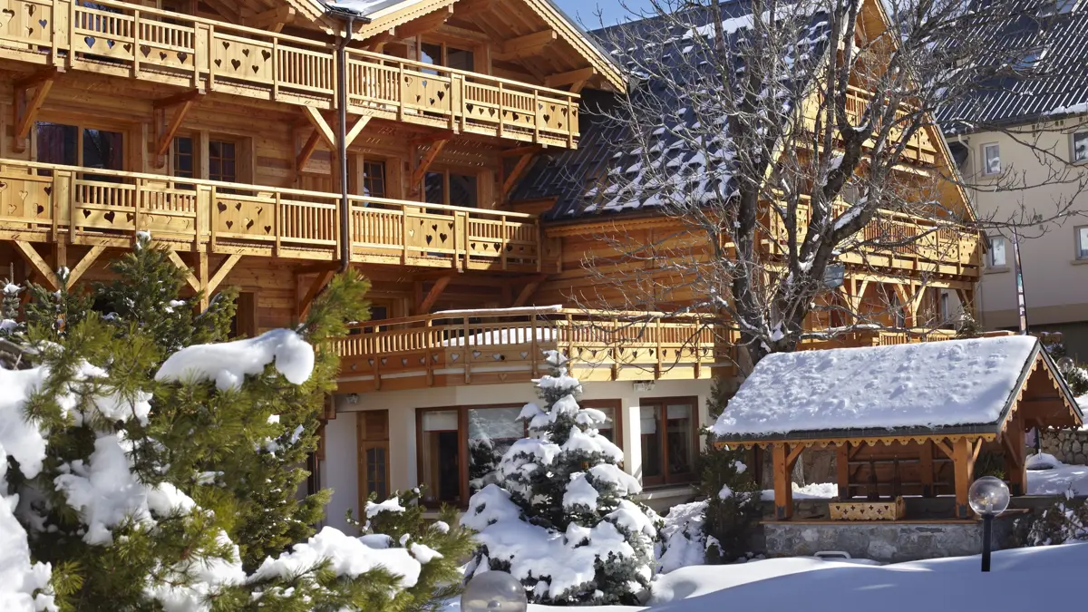 Hotel Chalet Mounier Les Deux Alpes Exterior.Jpg 2