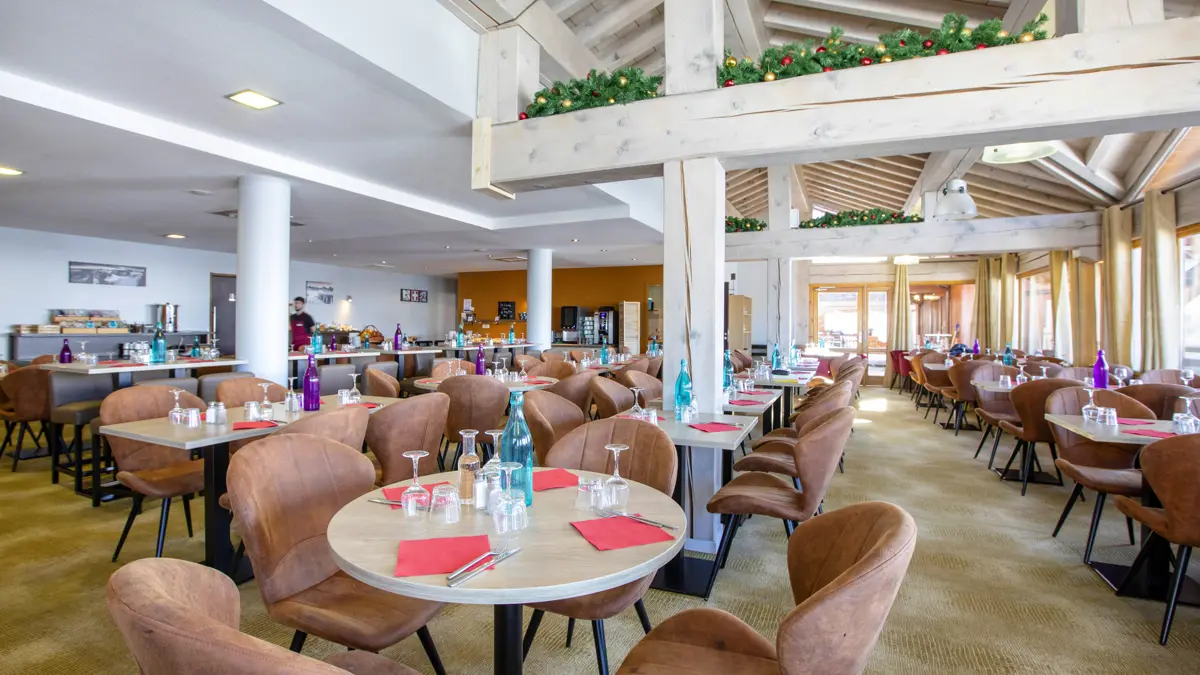 Hotel Des Deux Domaines La Plagne Restaurant 4