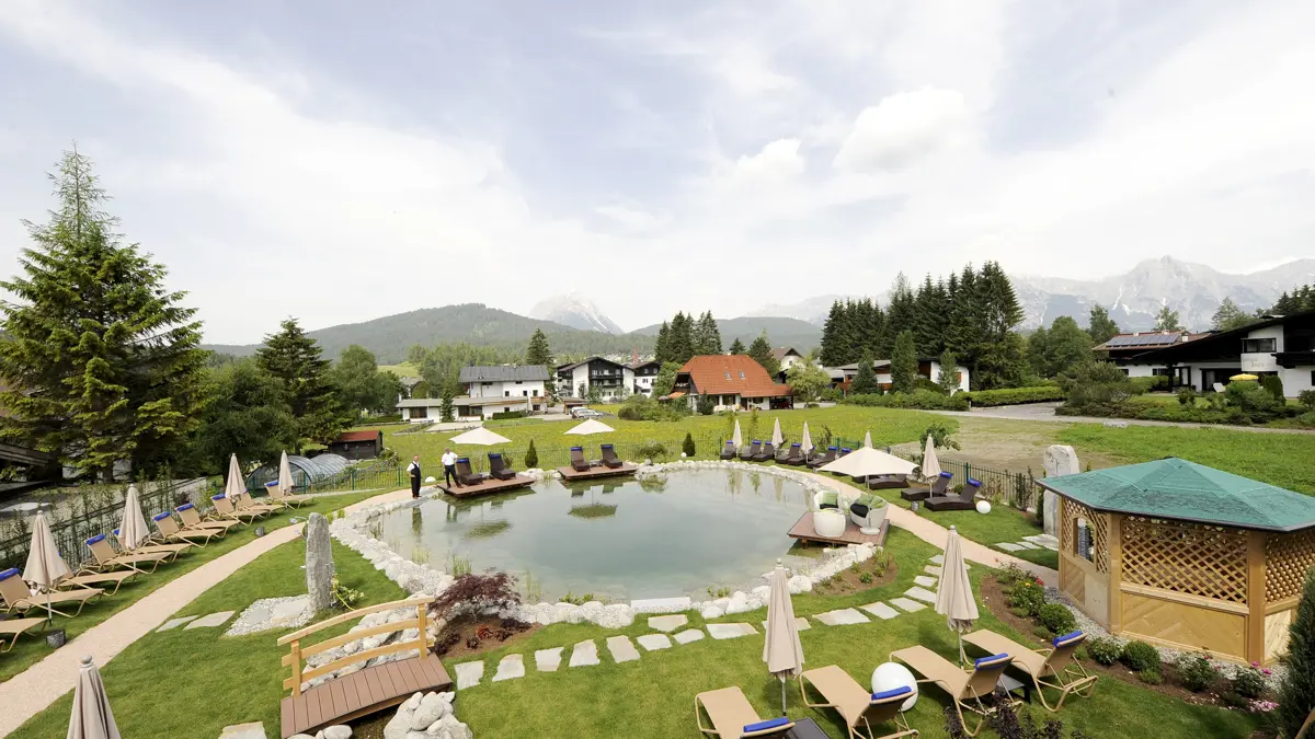 Hotel Schonruh Seefeld Hotel Aerial View Of The Hotel Garden