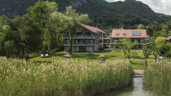 Villa Caroline Lake Annecy Exterior Property