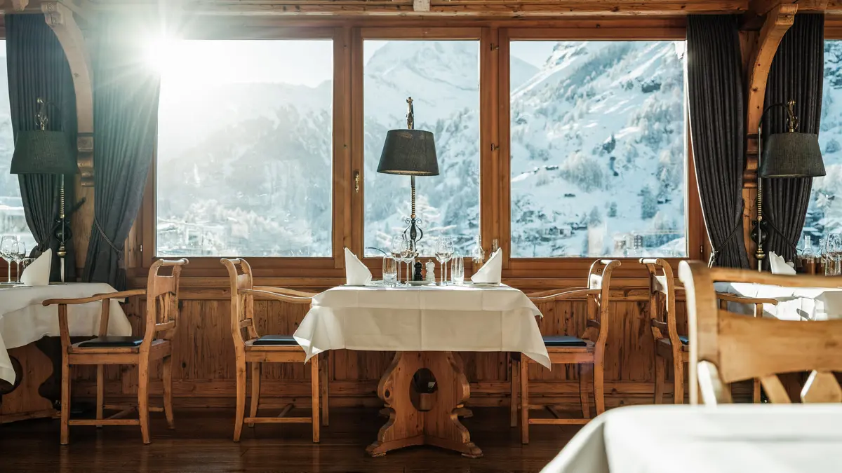Hotel Schonegg Zermatt Restaurant Saveurs 5