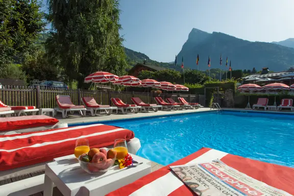 Residence Neige Et Roc Samoens Outdoor Swimming Pool