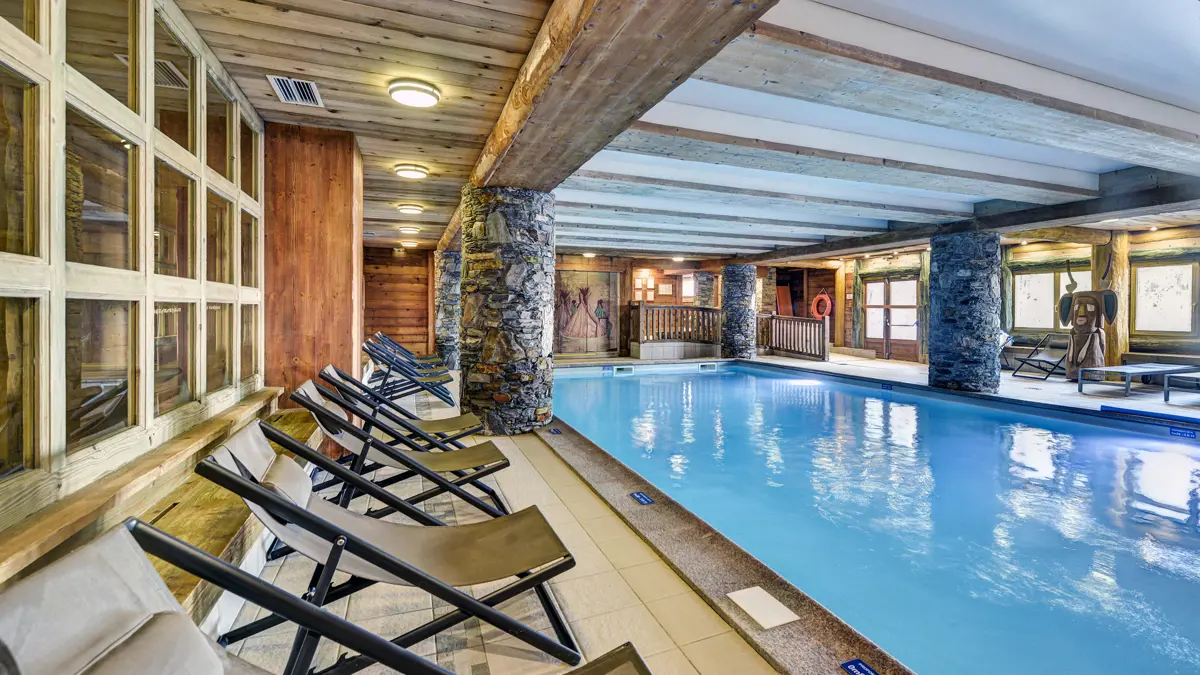 Roselend Apartments Les Arcs Indoor Pool