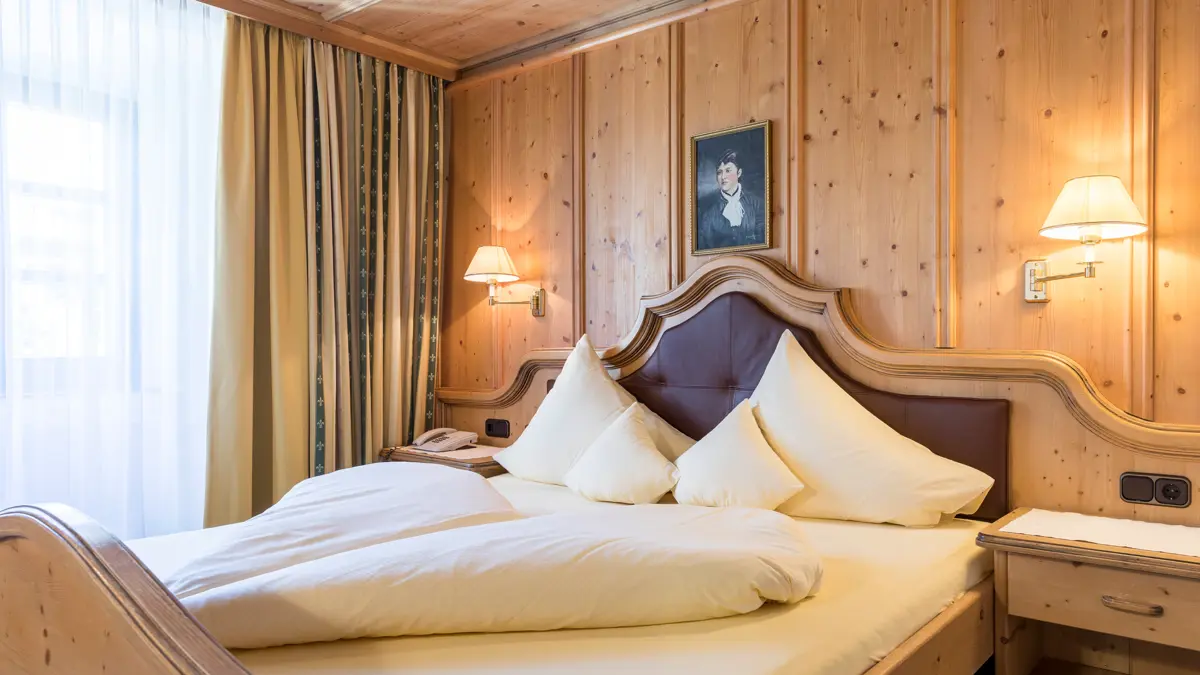 Hotel Alte Post St Anton Example Deluxe Room