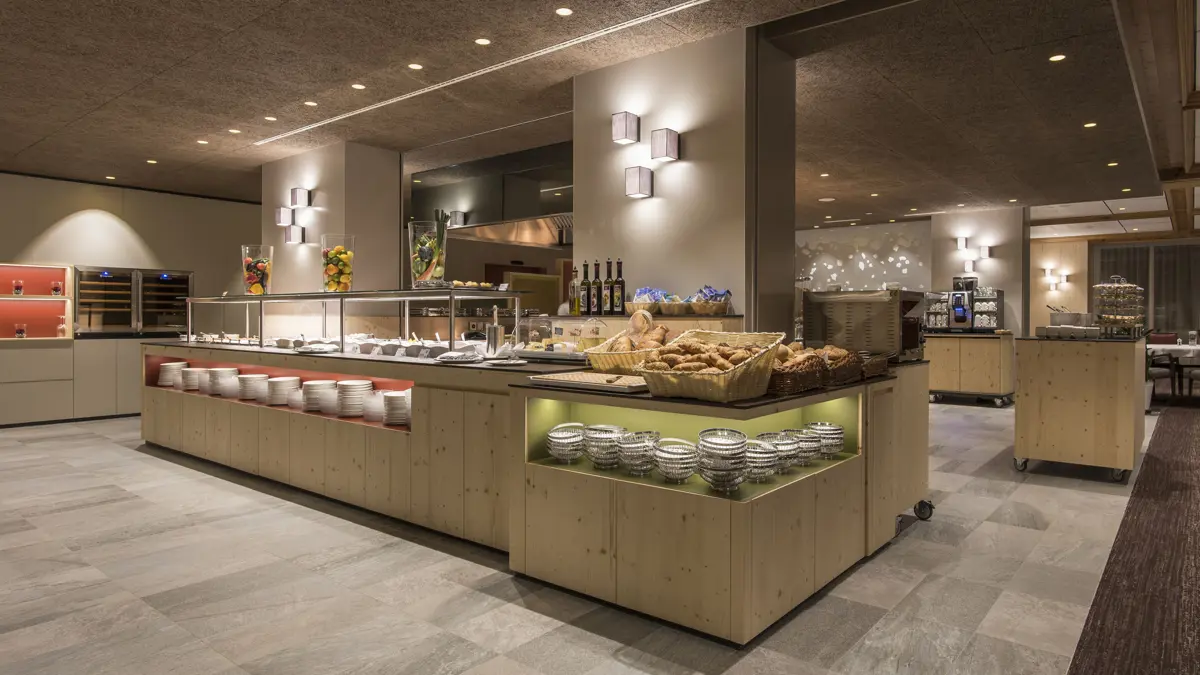 Hotel Sunstar Grindelwald Buffet Spread