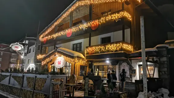 Inghams Italy Aosta Vally Cervinia Hotel Dragon Exterior