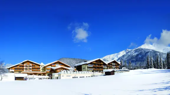 Alpenpark Resort Seefeld Exterior