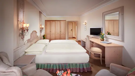 Deluxe Austrian twin room