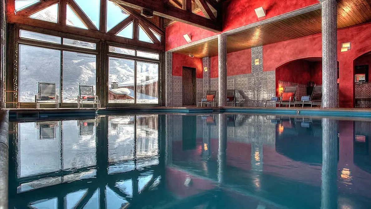 Village Montana Suites Tignes Indoor Pool