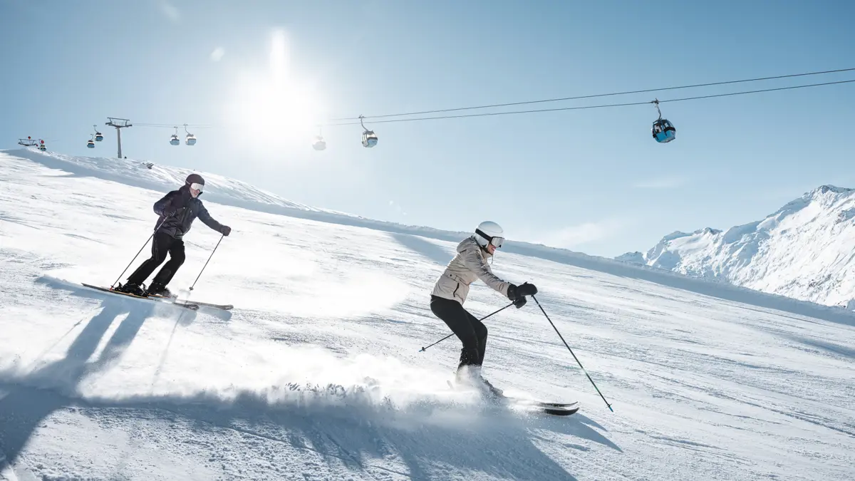 Obergurgl Hochgurgl Ski Resort Tirol Skiers C Roman Huber 2