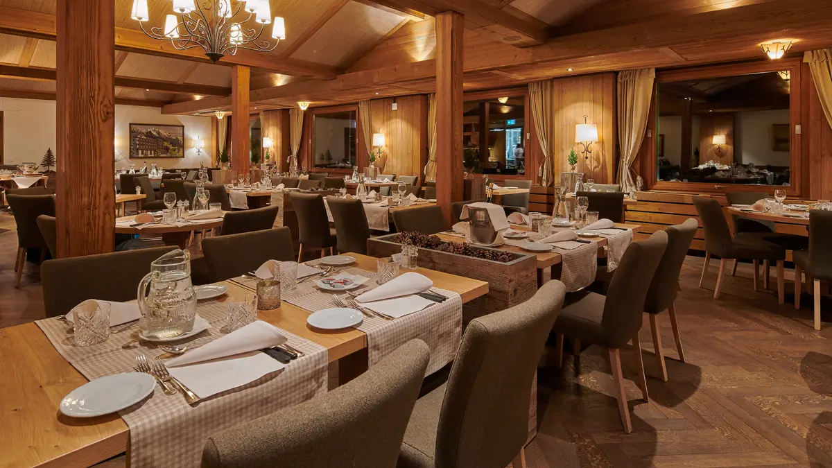 Hotel Alpenrose Wengen Seating Area Restaurant