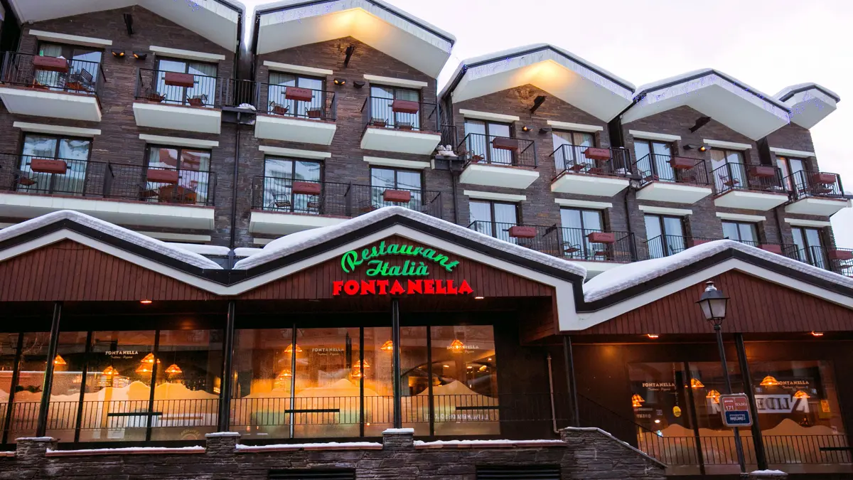 Hotel Piolets Soldeu Restaurant Exterior