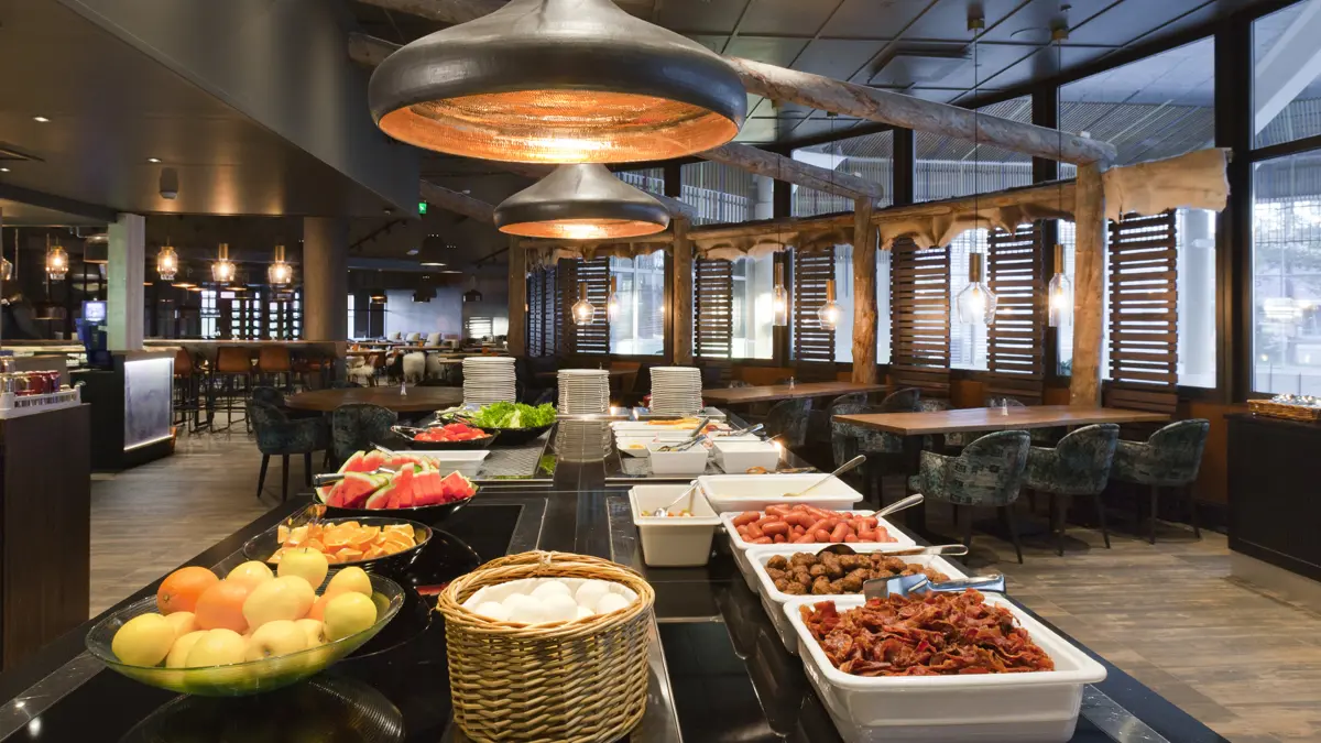 Holiday Club Hotel buffet spread 