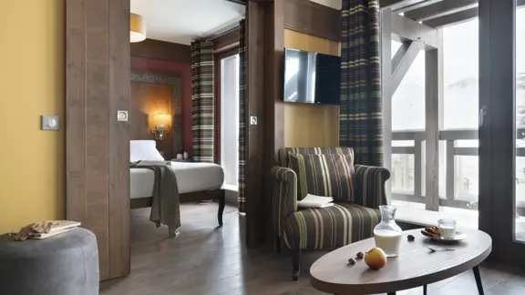 Superior Two Bedroom Apartment