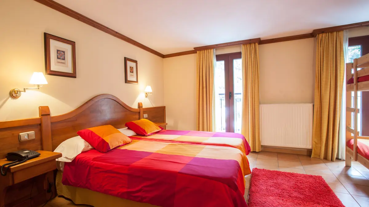 Hotel Montane Arinsal Typical Room