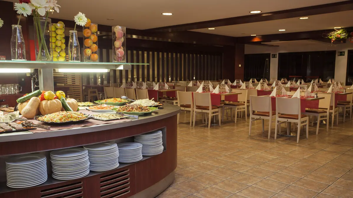 Hotel Piolets Soldeu Buffet Bar