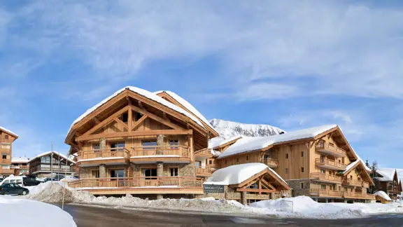 Le Cristal De L'alpe Apartments Alpe D'huez Exterior 2