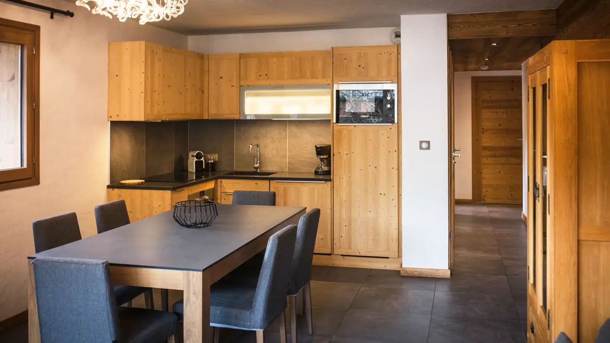 Residence Les Cimes La Clusaz Three Bedroom Apartment Kitchen