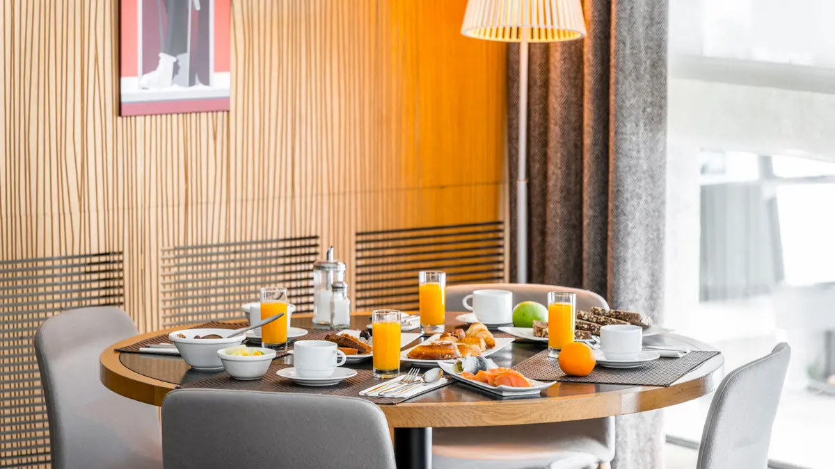 Hotel Le Morgane Chamonix Breakfast Room