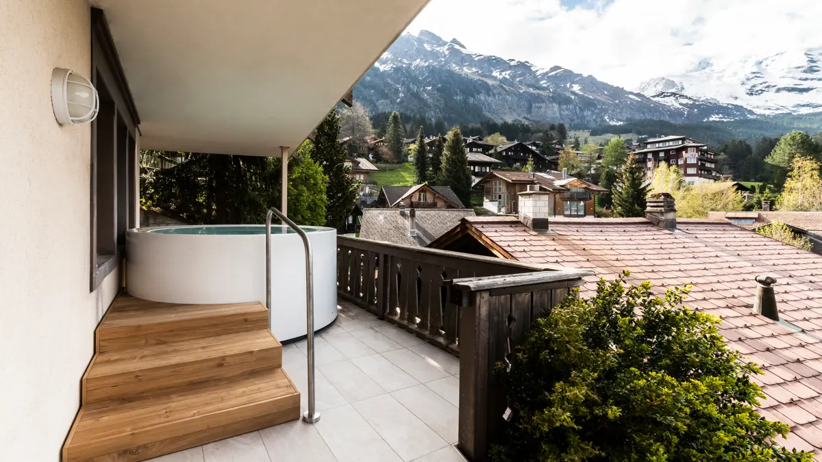 Hotel Caprice Wengen Outdoor Whirlpool