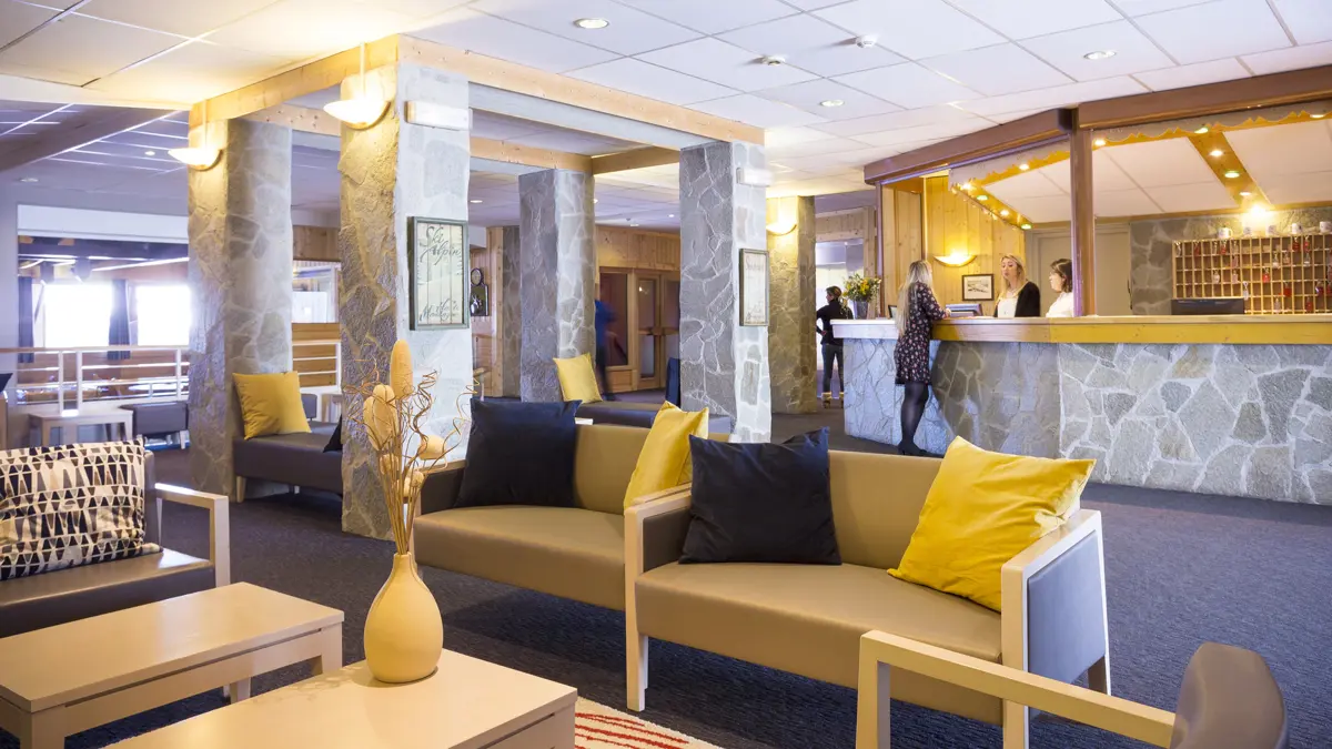Hotel Les Bergers Alpe D'huez Reception