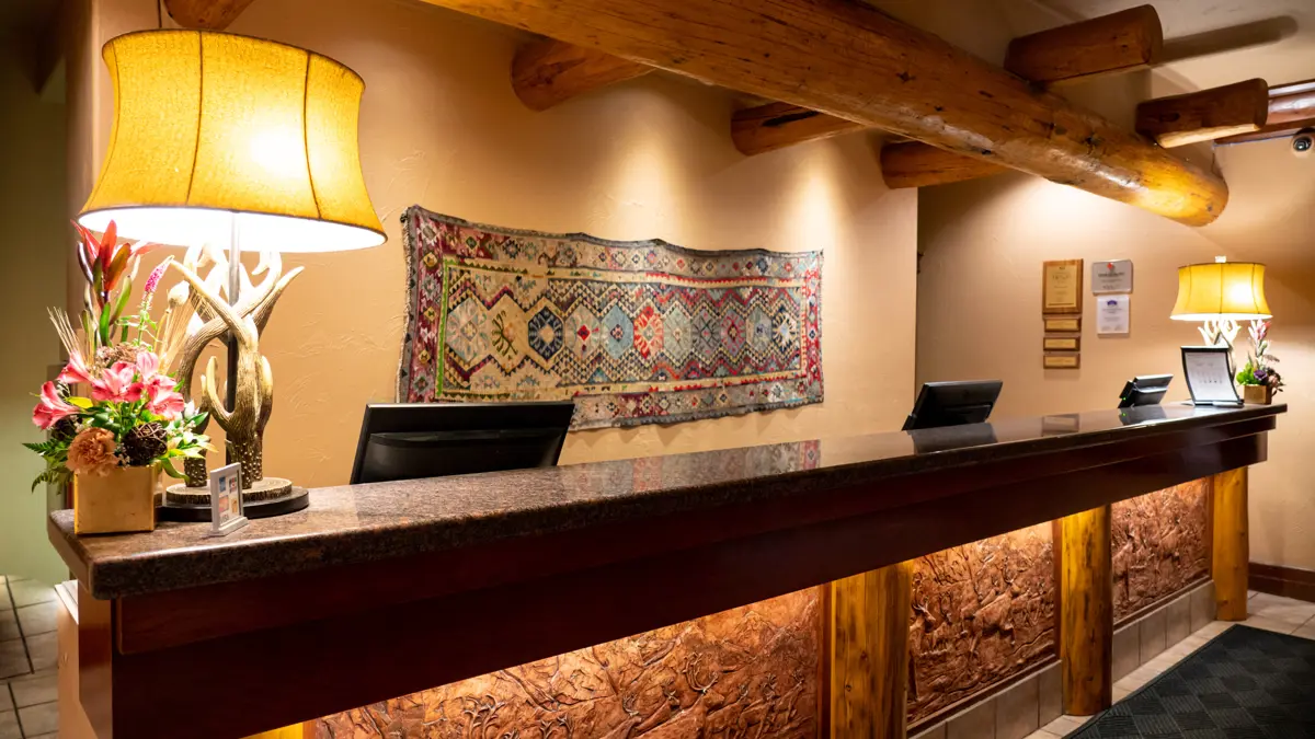 Caribou Lodge Banff Lobby 3