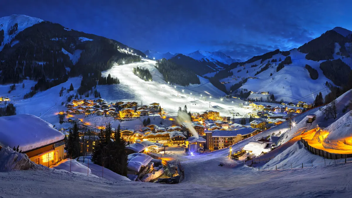 Hinterglemm Ski Circus Austria Village View Night C Christian Woeckinger