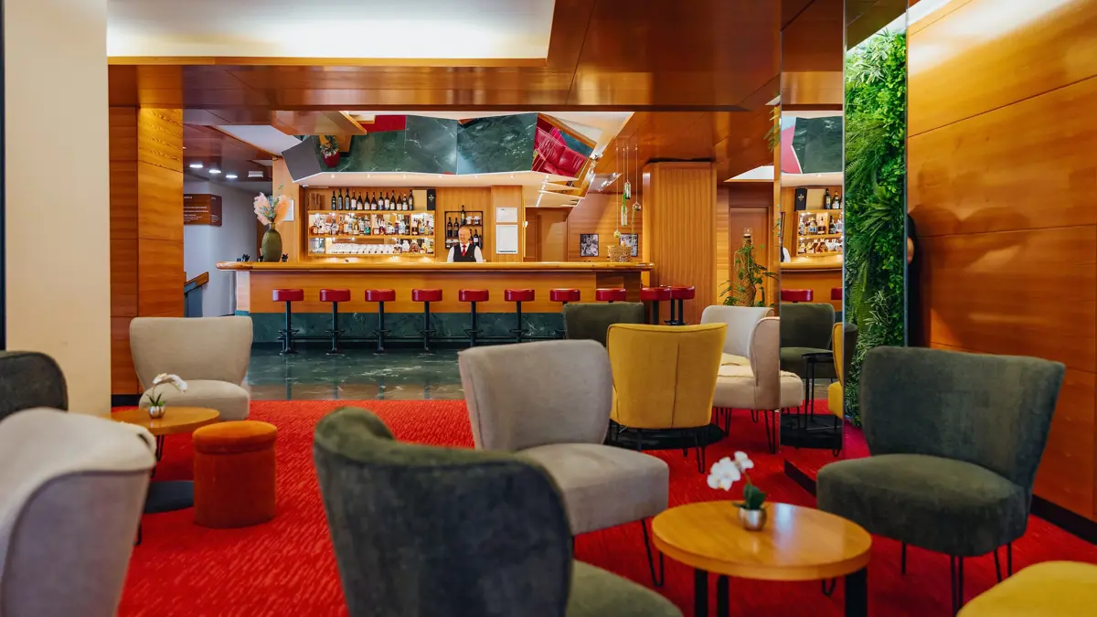 Hotel Kompas Kranjska Gora Lobby And Bar Area