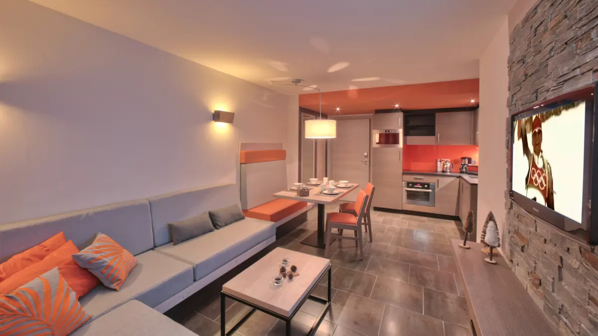 Residence Montana Plein Sud Val Thorens Two Bedroom Apartment Typical Interior 2