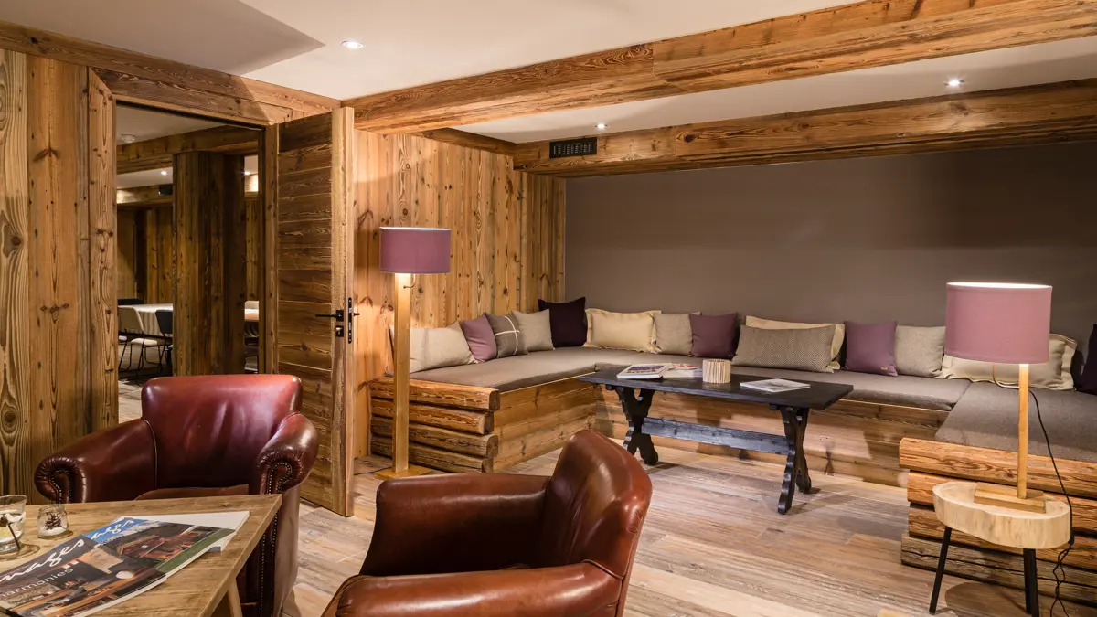 Hotel Kandahar Val d'Isere lounge (1)