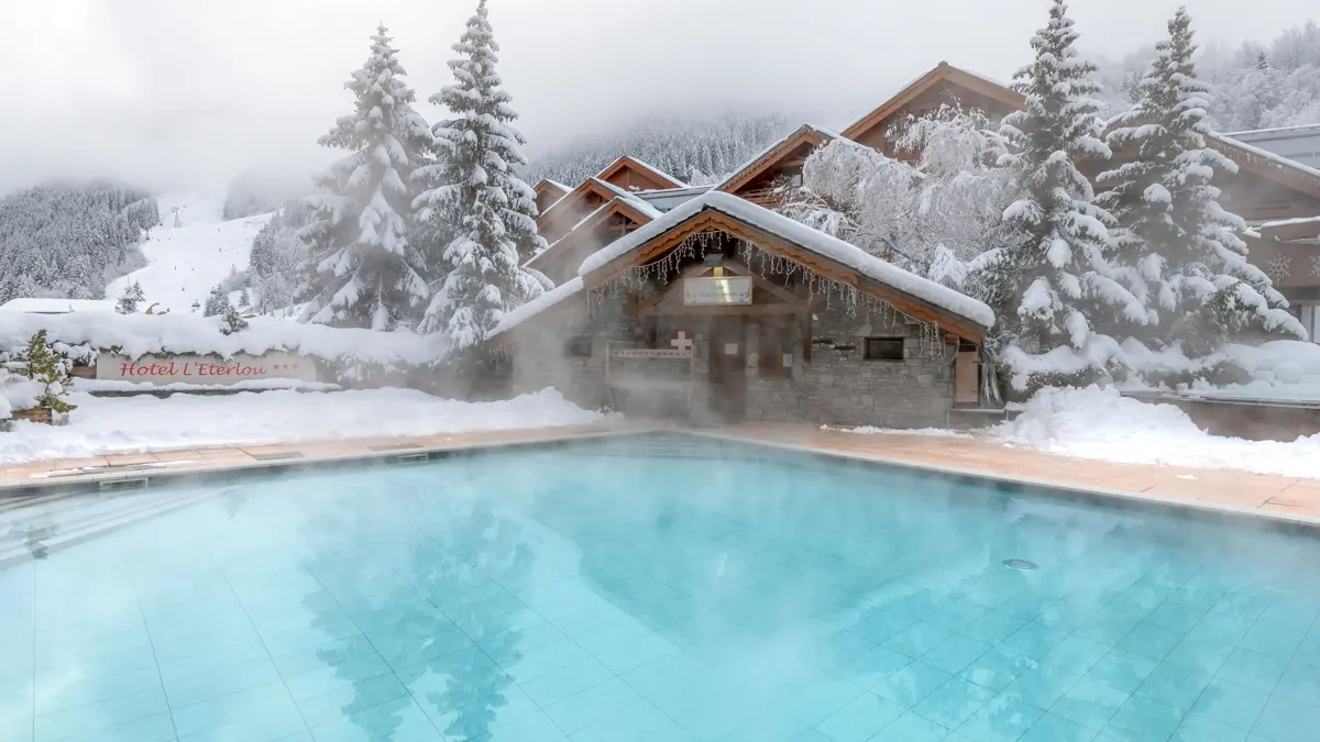 Hotel L'eterlou Meribel Outdoor Pool 3