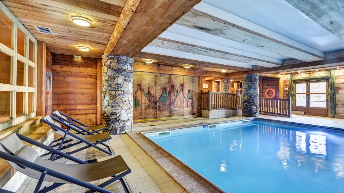 Roselend Apartments Les Arcs Indoor Pool 3