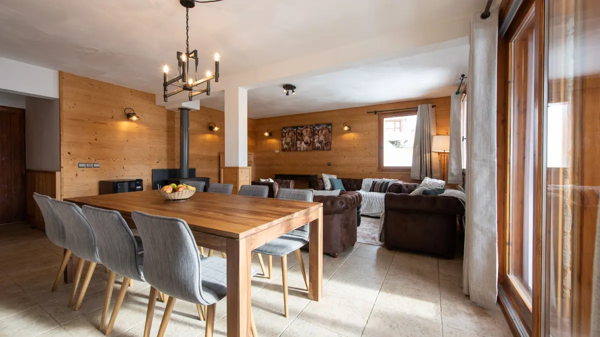 Chalet Noella Val Thorens Lounge Dining Area